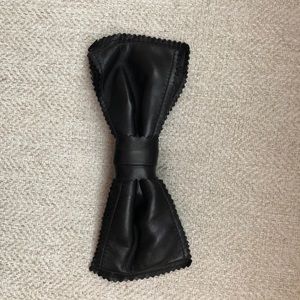 CHANEL vintage bow hair barrette